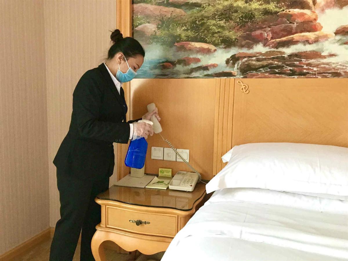 Vienna International Hotel Shenzhen Guangming Avenue Eksteriør bilde